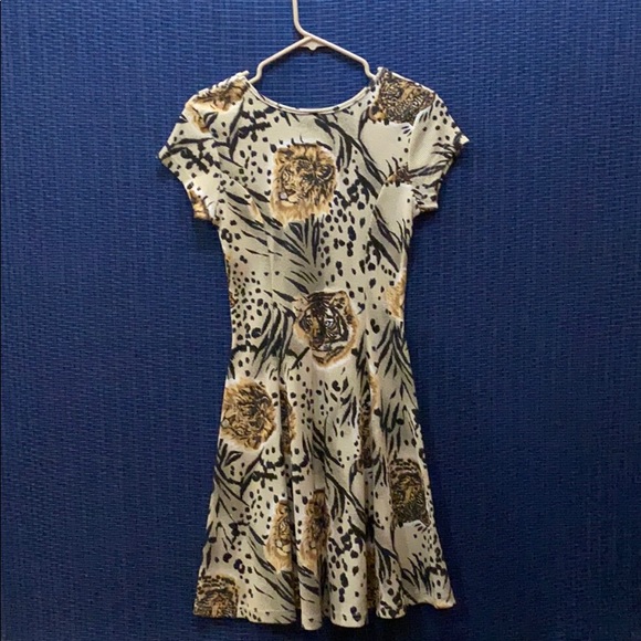 La Fete Short Sleeve Button up Dress - Picture 2 of 5